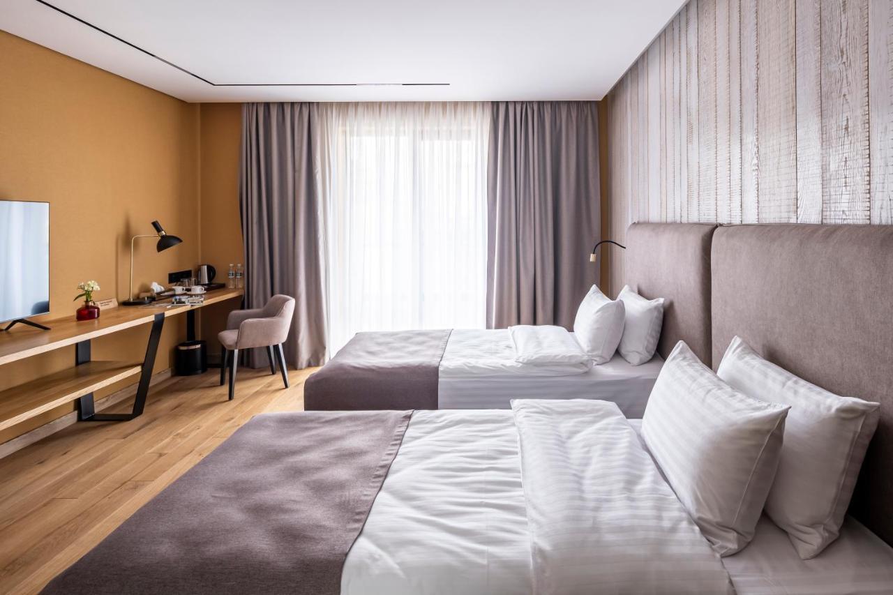 Loft7 Hotel Lviv Exterior photo